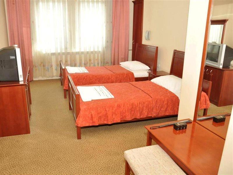 Hotel Atlas Novi Pazar Extérieur photo